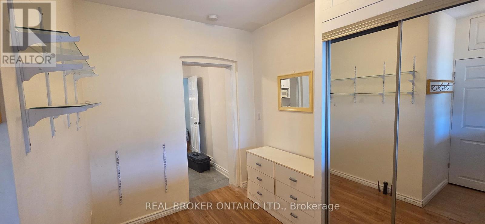 17 HOWARD PARK AVENUE - 10