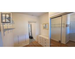 Kitchen - 17 Howard Park Avenue, Toronto, ON M6R1V3 Photo 10