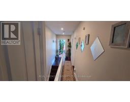 17 Howard Park Avenue, Toronto, ON M6R1V3 Photo 17