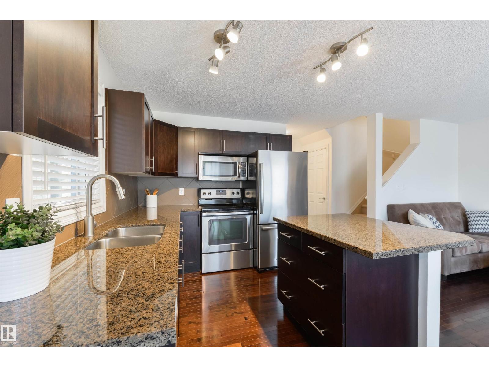 2340 CASSELMAN CR SW — photo 10