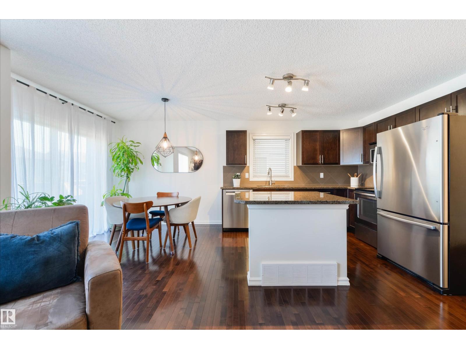 2340 CASSELMAN CR SW - photo 5