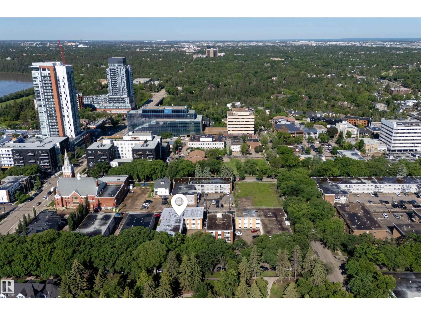 #6 10230 122 ST NW NW - 26