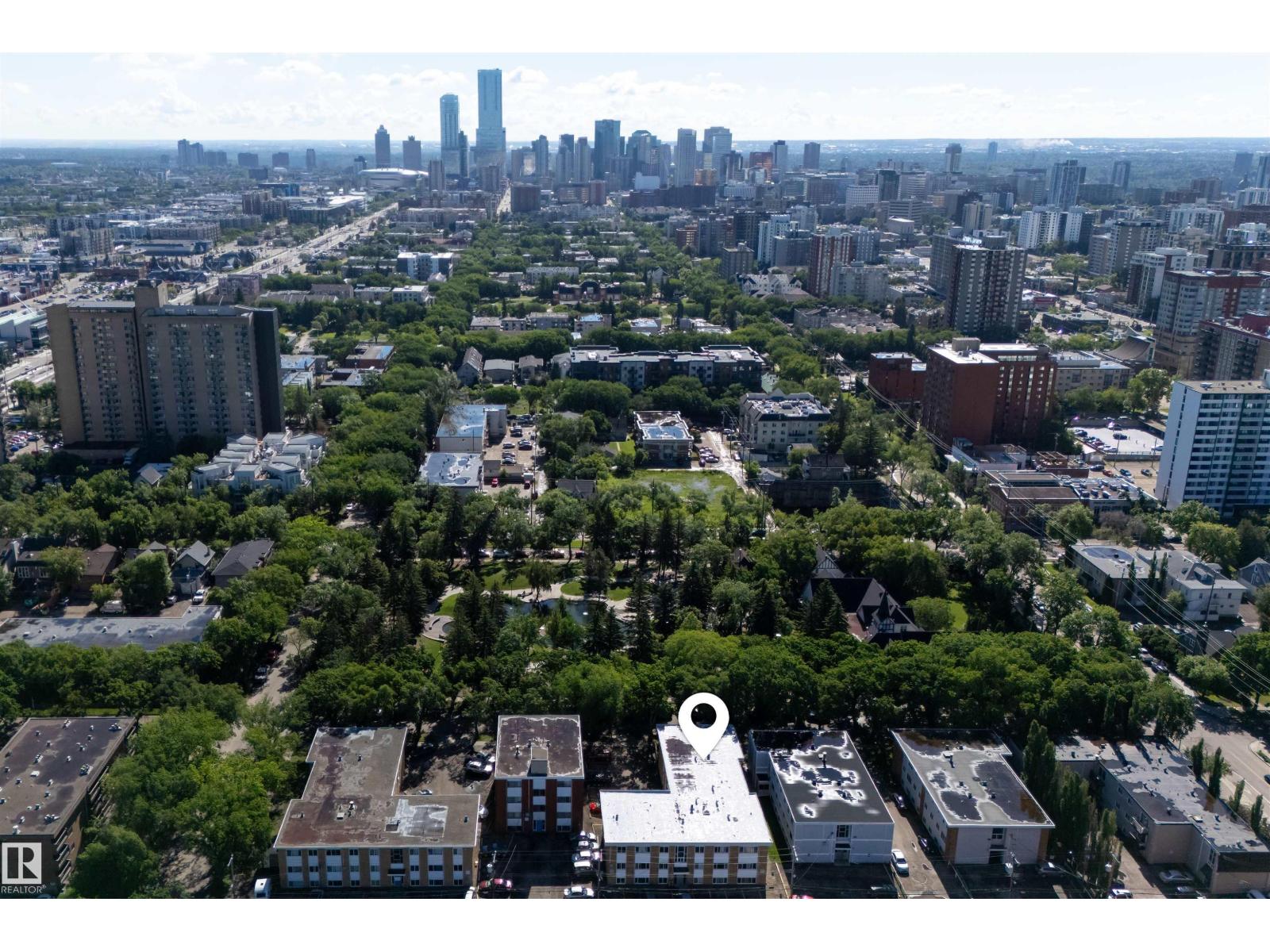 #6 10230 122 ST NW NW - 29