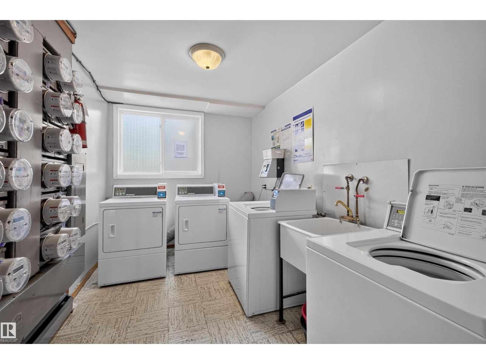 #6 10230 122 ST NW NW - 30