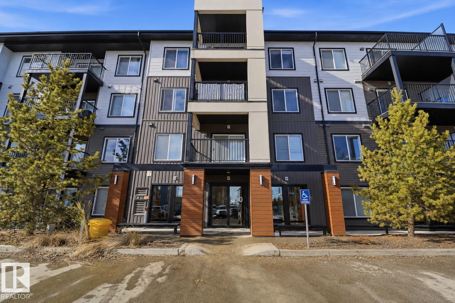 #432 390 Windermere RD NW - 1