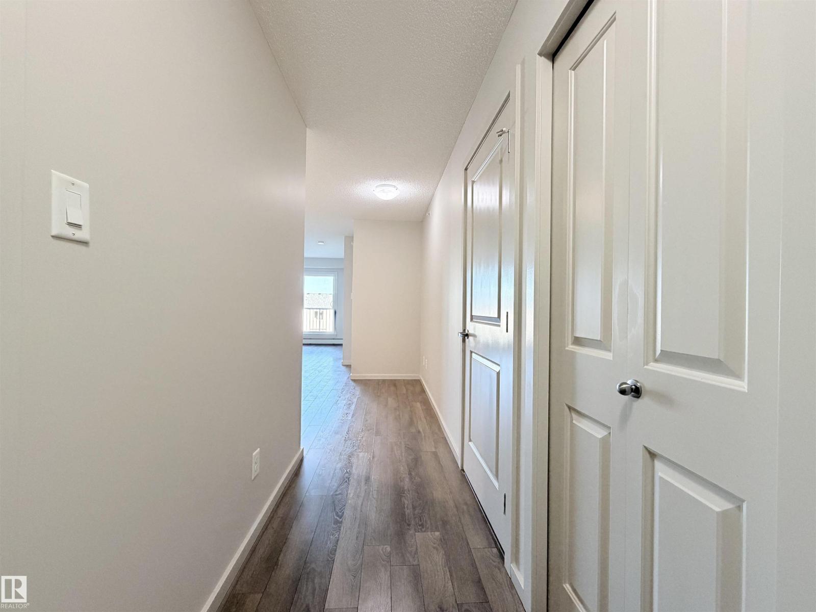 #432 390 Windermere RD NW - 5