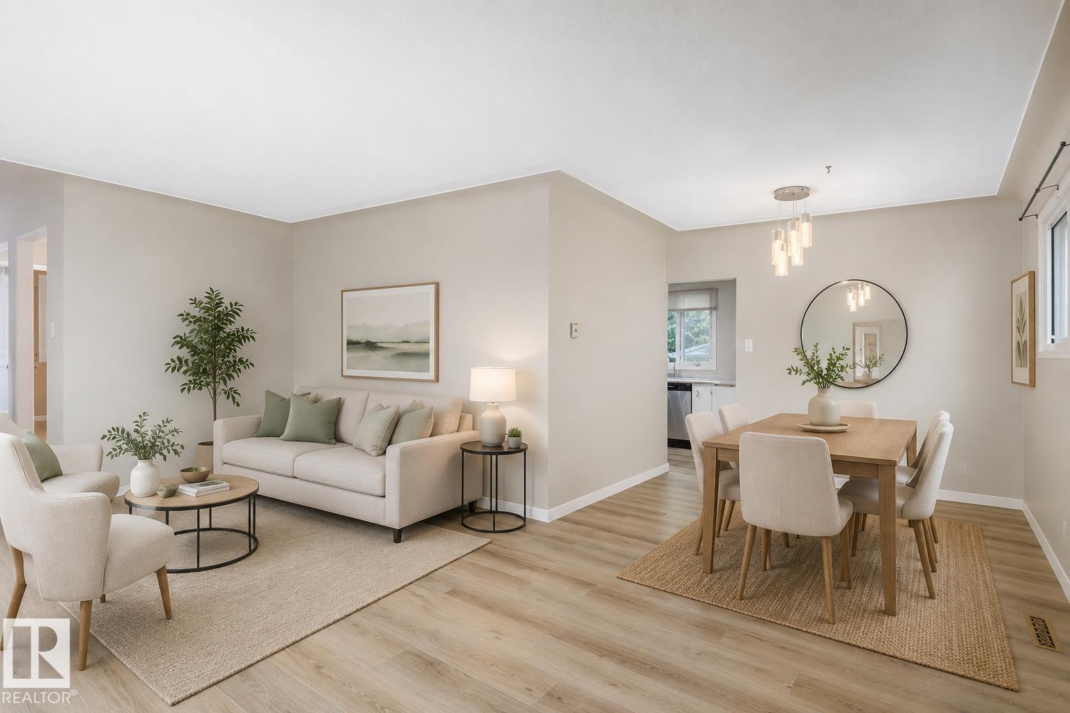 9607 75 ST NW - 12
