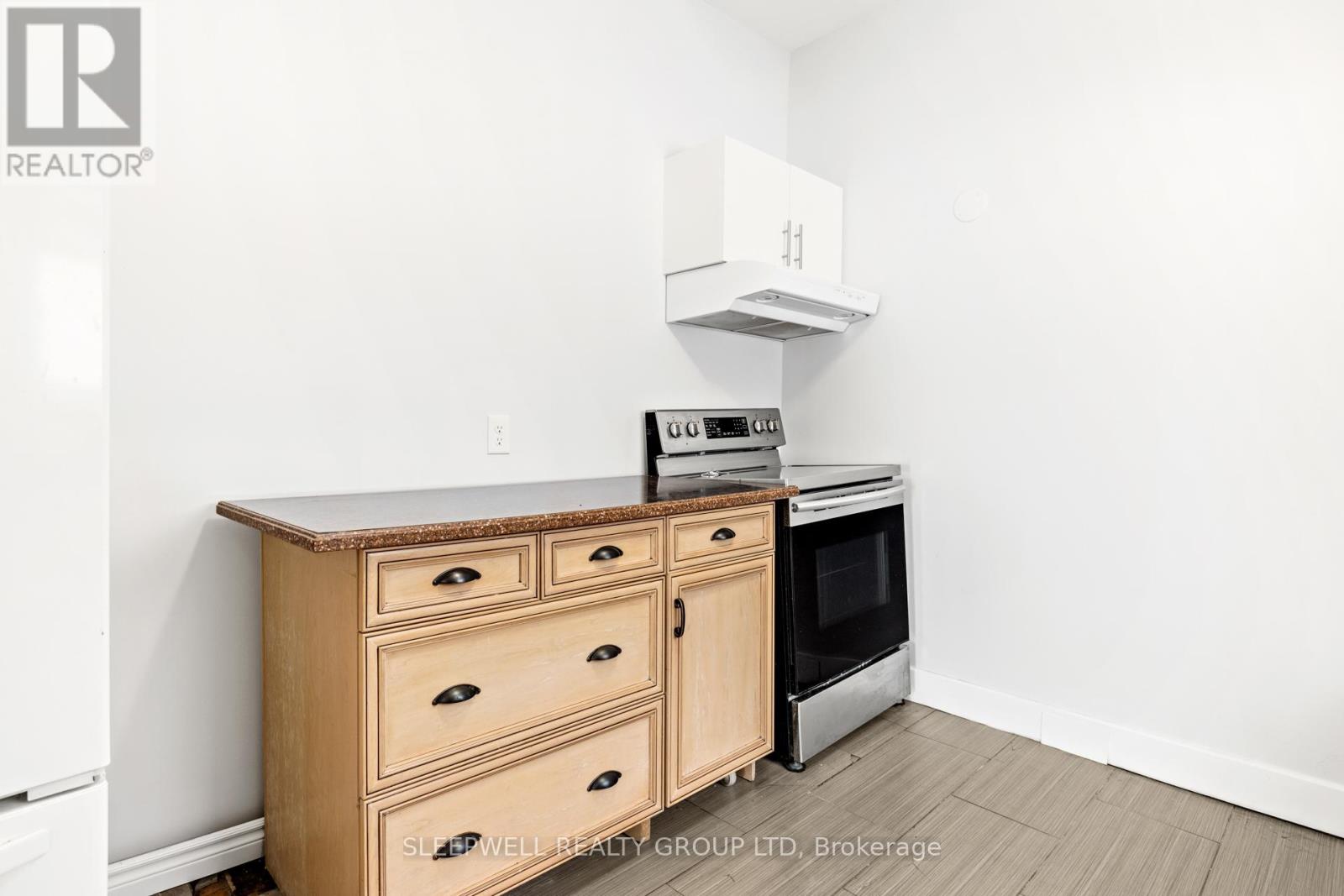 4 Bed, 1 Bath House for Rent in Ottawa – 481 BESSERER STREET, Ottawa – MLS# X13487054 - Image 13