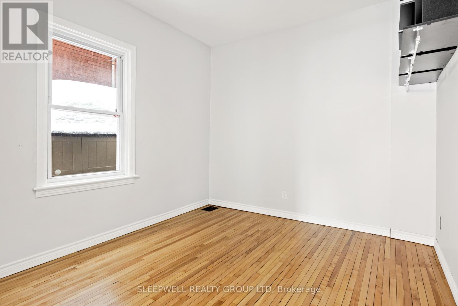 4 Bed, 1 Bath House for Rent in Ottawa – 481 BESSERER STREET, Ottawa – MLS# X13487054 - Image 9