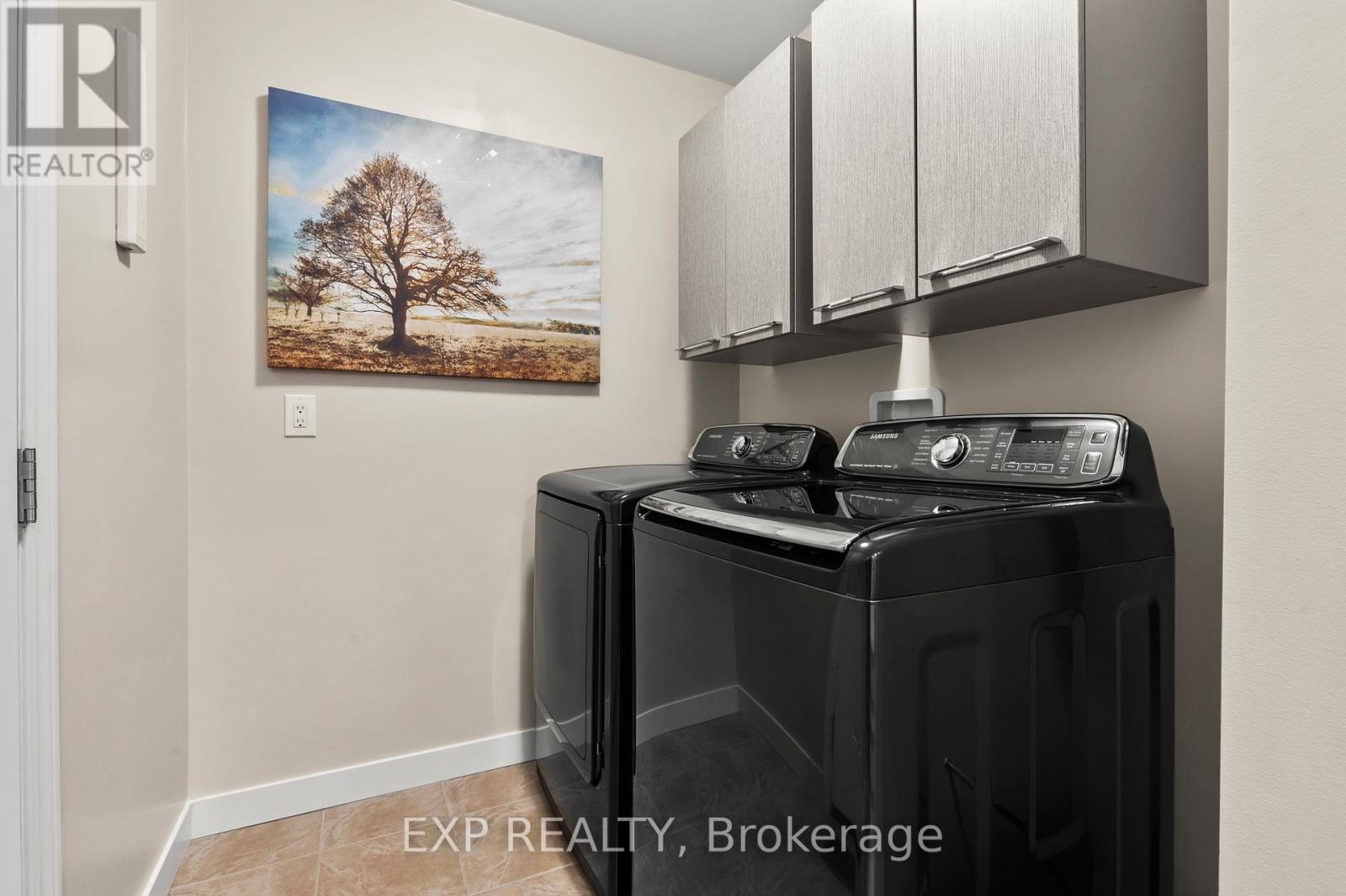 8679 DOGWOOD CRESCENT - Image 17