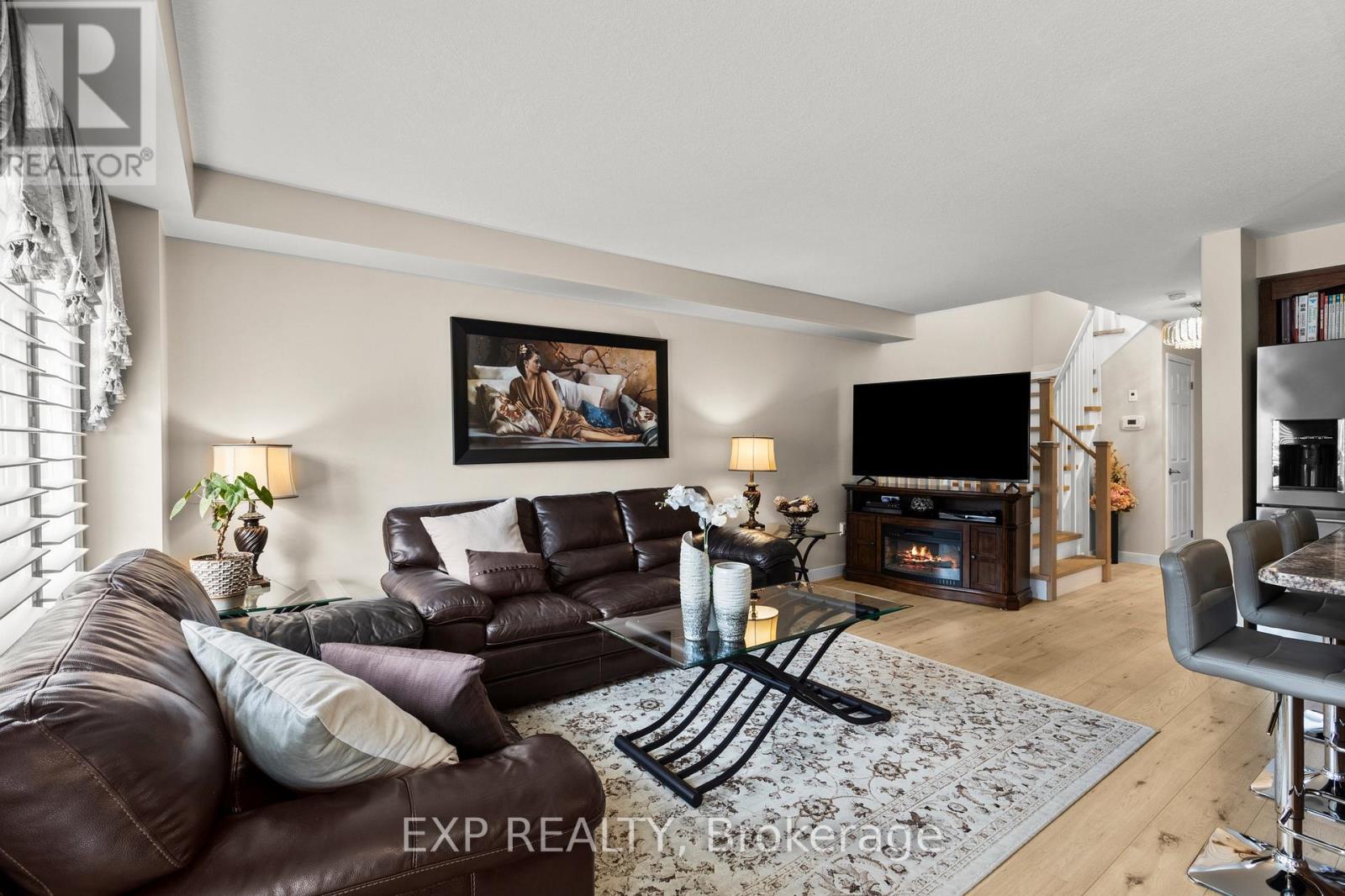 8679 DOGWOOD CRESCENT - Image 7