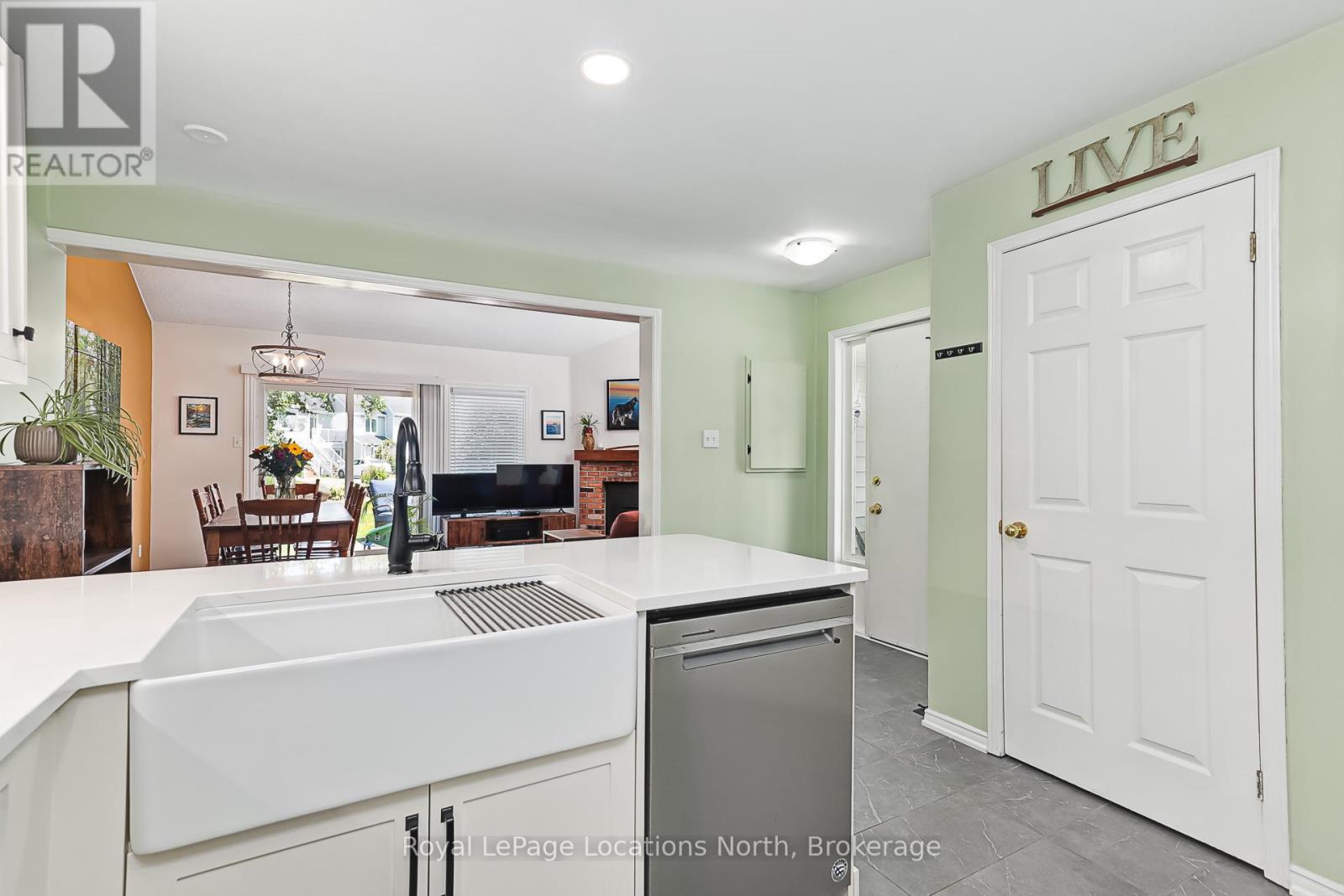 #139 55 TROTT BOULEVARD - 6