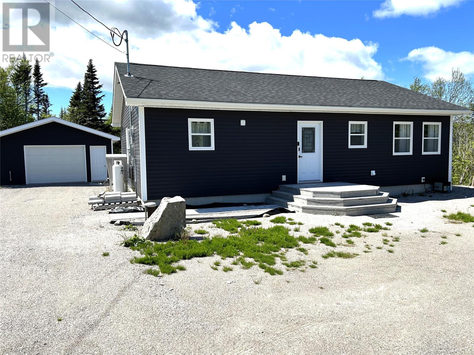 39 Main Road - 1