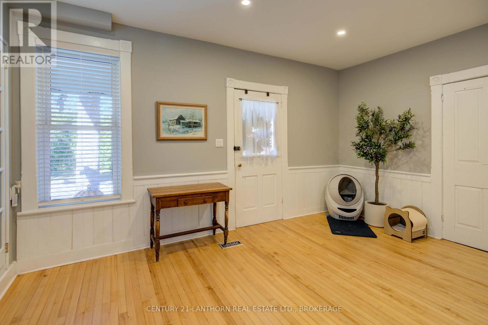 2 JOHN STREET - Image 11