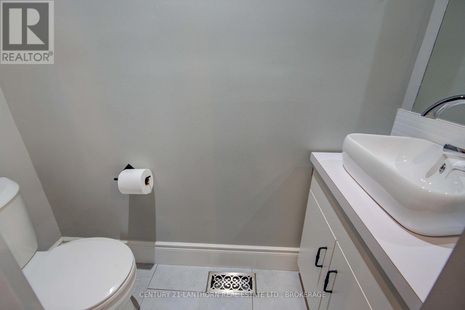 2 JOHN STREET - Image 39
