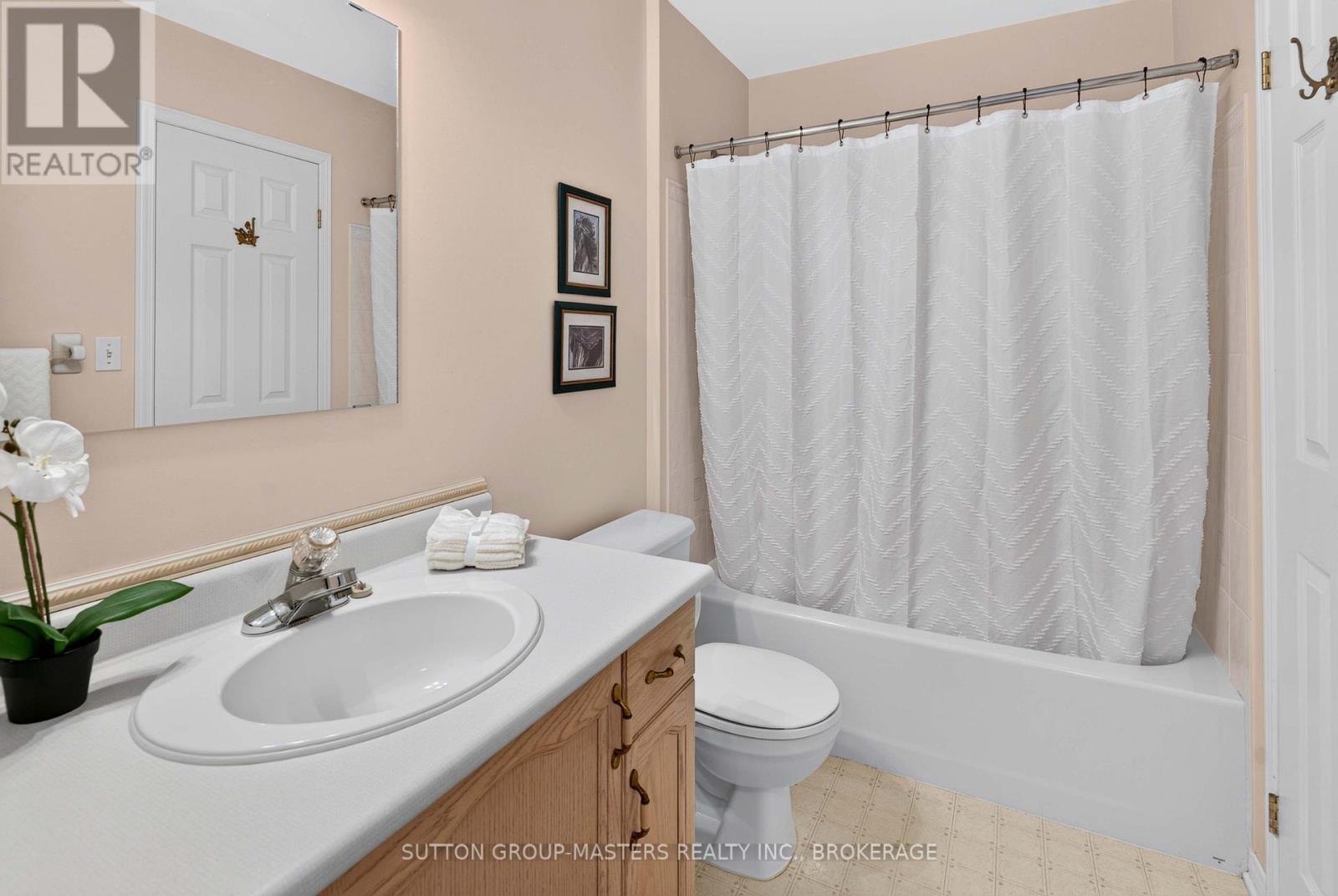 38 ABBEY DAWN DRIVE - 25