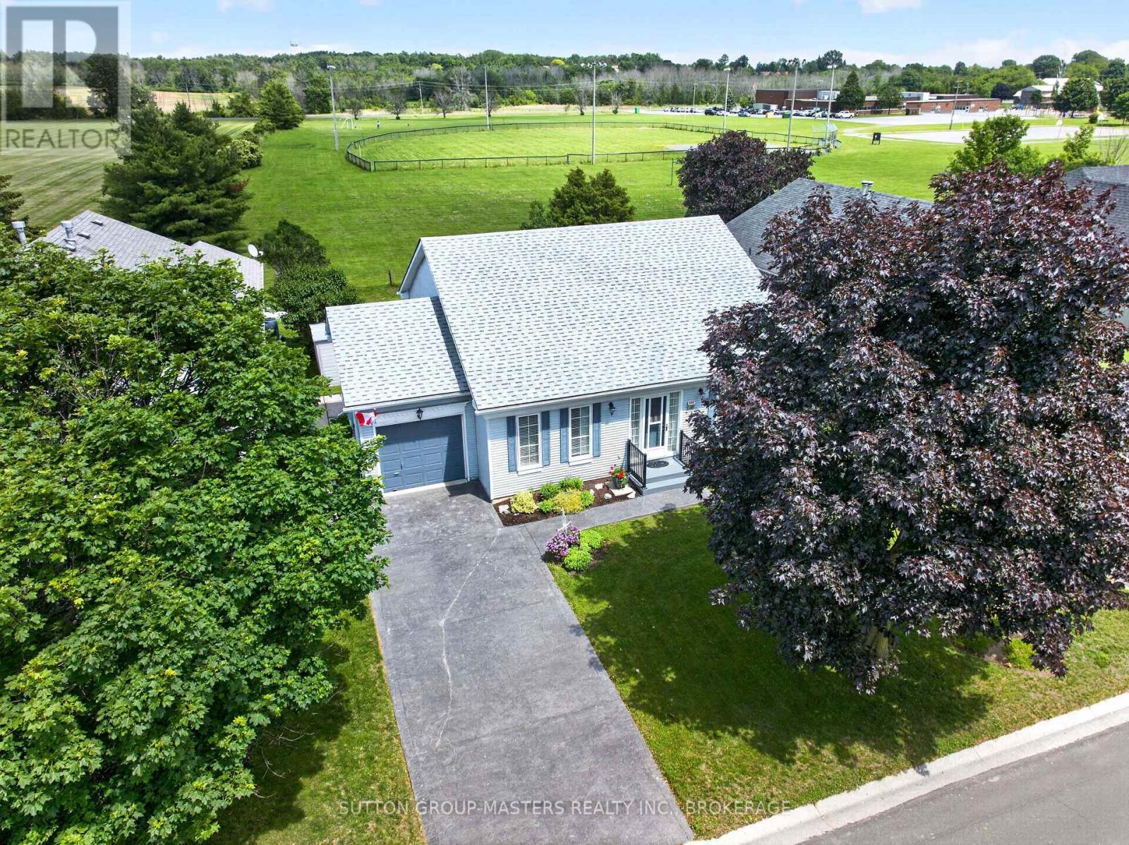 38 ABBEY DAWN DRIVE - 38