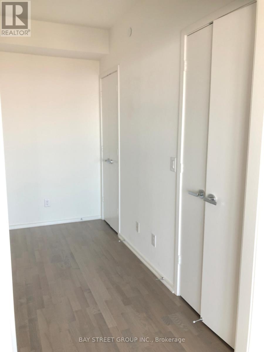 #6302 1 BLOOR STREET E - 12