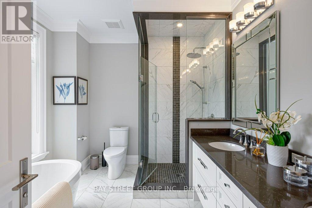 36A DOVERWOOD COURT - 32