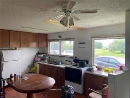 141 N ,584 Road, Inglis, MB R0J0X0 Photo 8