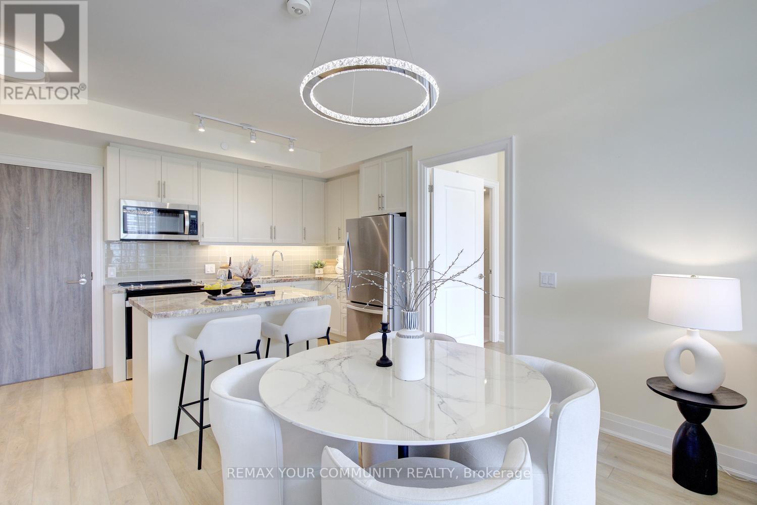 #406 20 GATINEAU DRIVE - Image 24