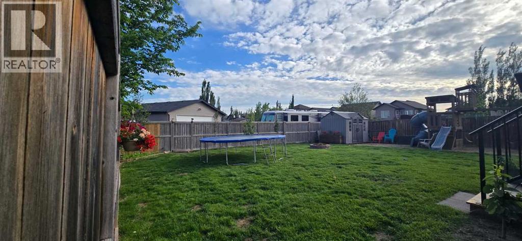 60 Chinook Street — photo 22