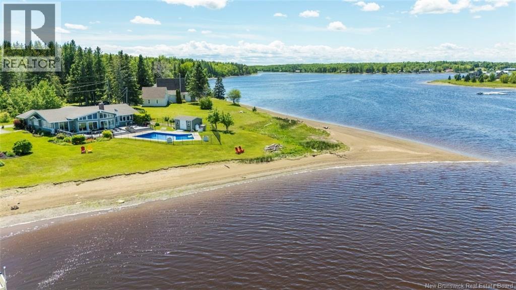 14 Aline Avenue - 39