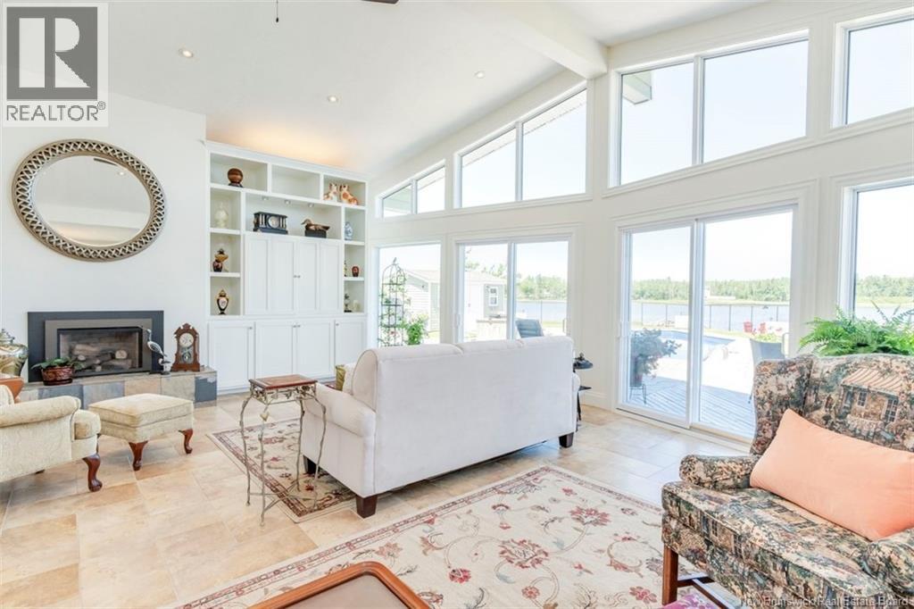 14 Aline Avenue - 4