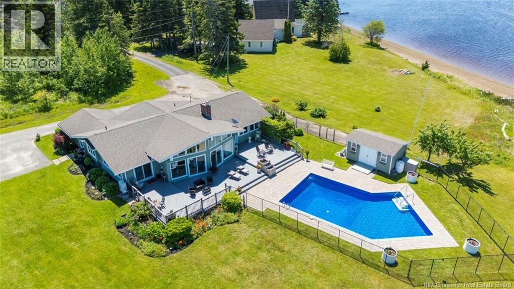 14 Aline Avenue - 40