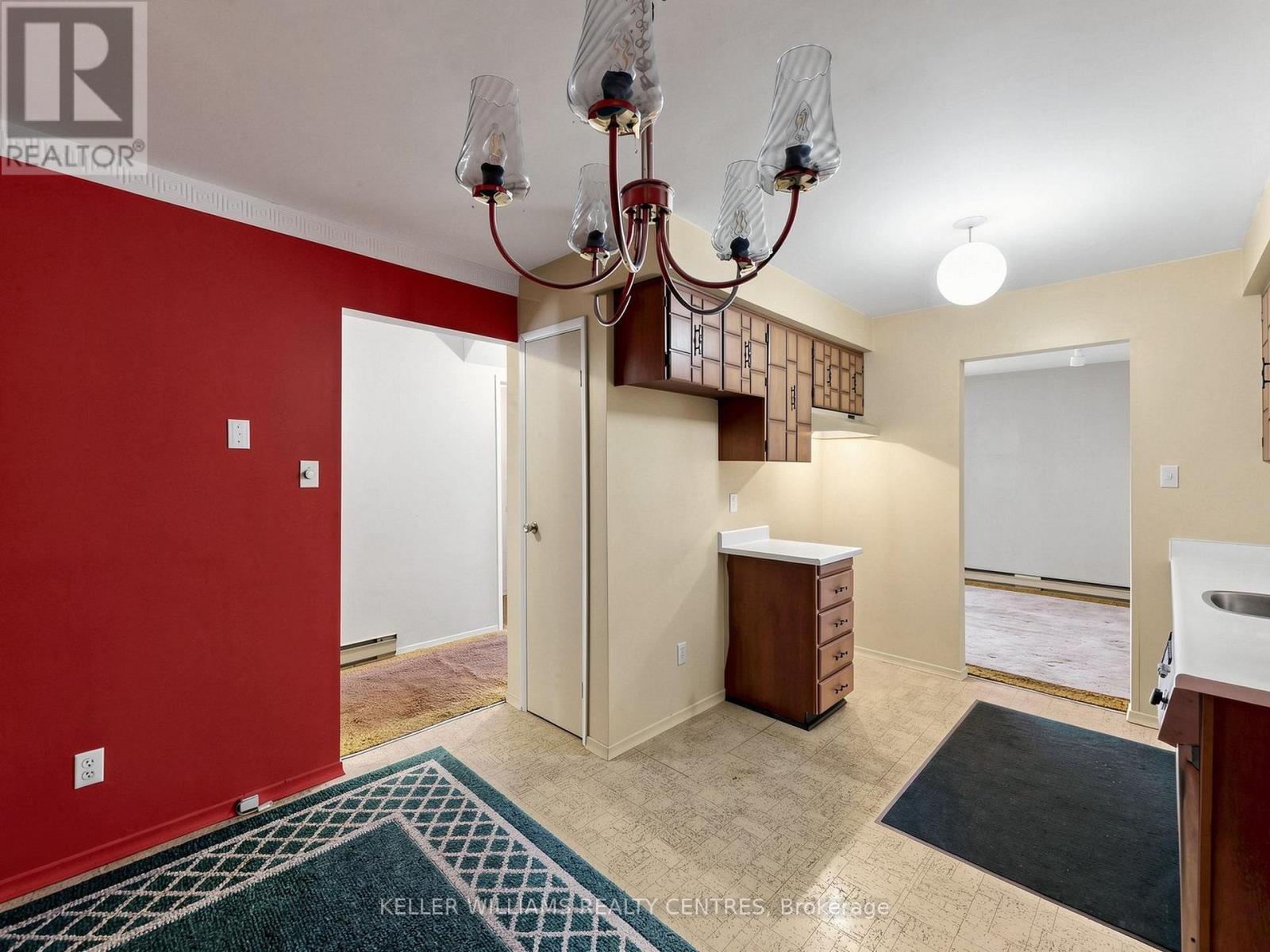 #11 341 WILSON DRIVE - 12