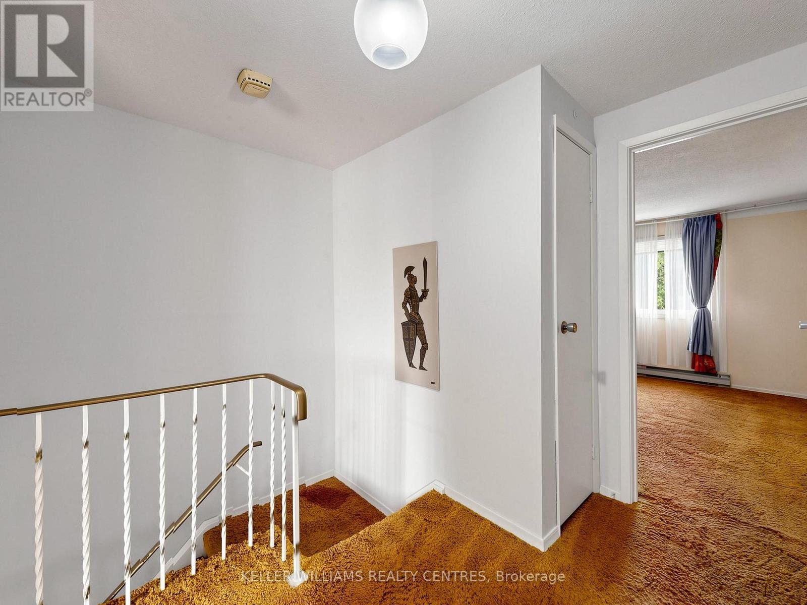#11 341 WILSON DRIVE - 16