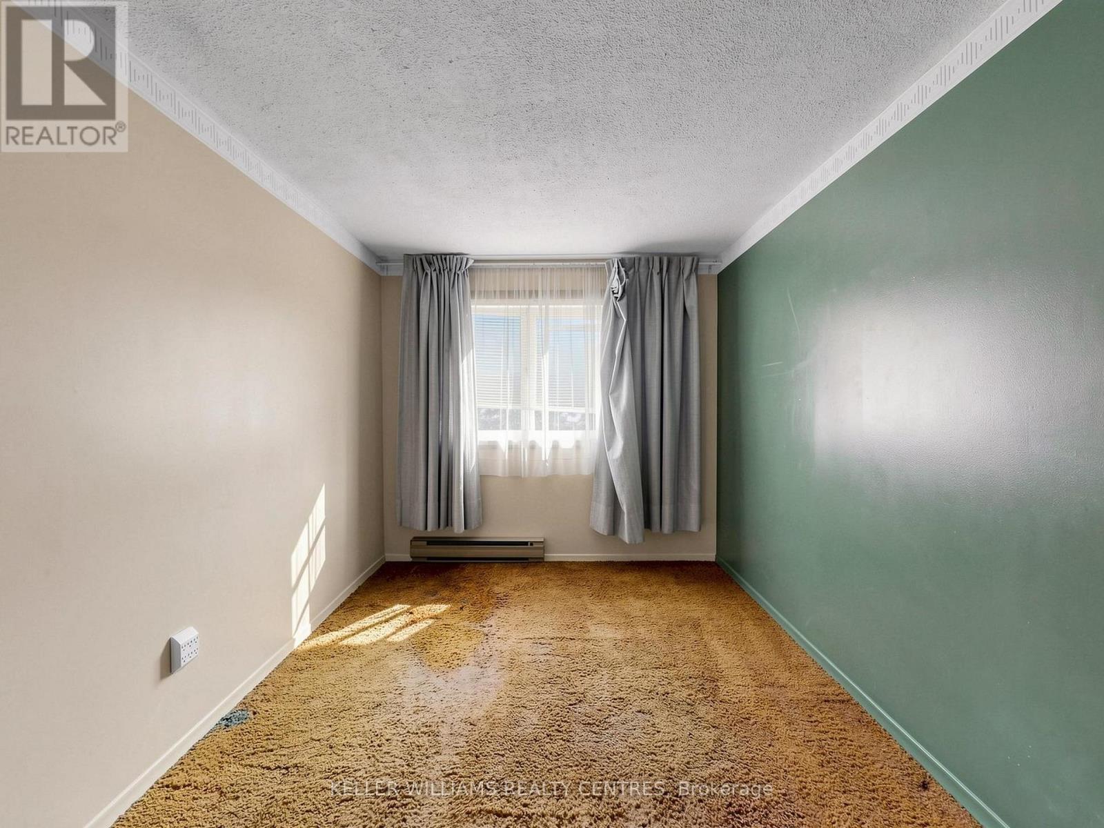 #11 341 WILSON DRIVE - 27