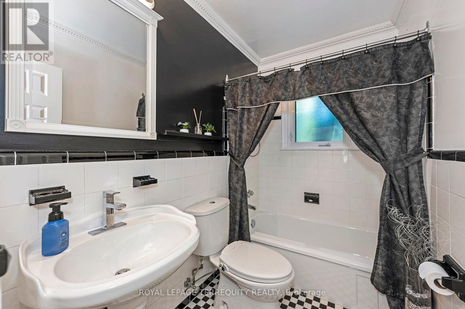 35 JODPHUR AVENUE - 12