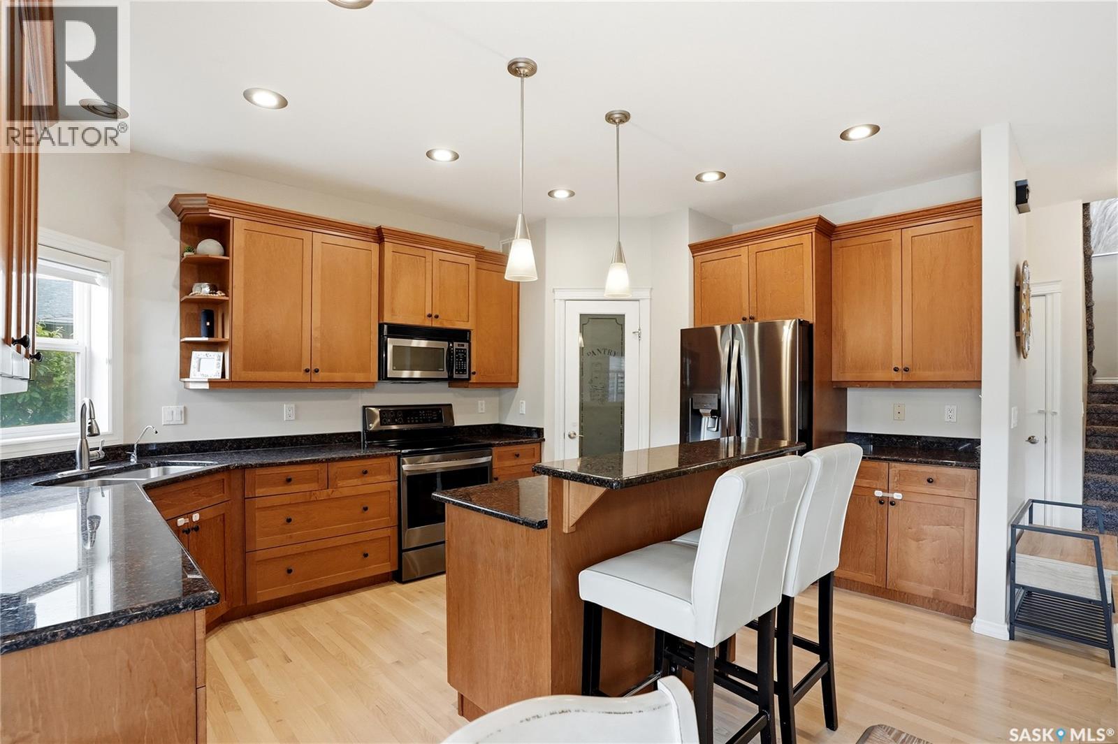 703 Bellmont COURT — photo 17