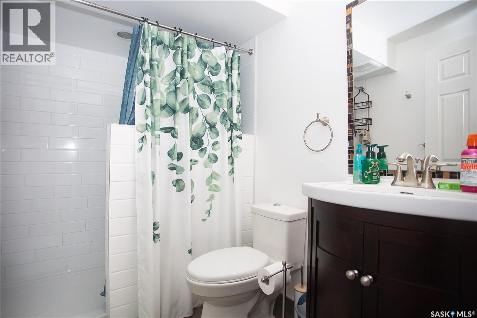 6 HARRINGTON PLACE — photo 36