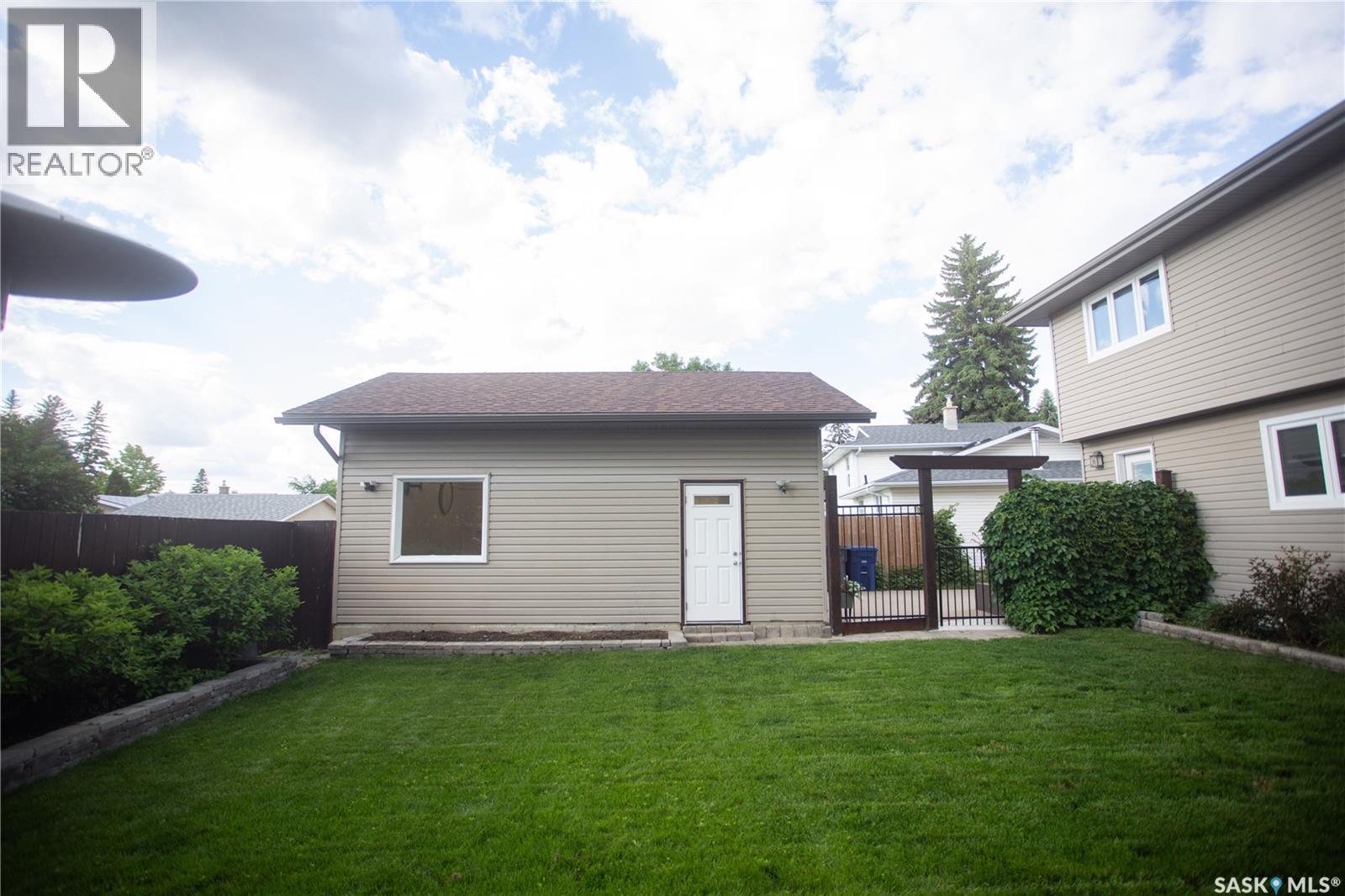 6 HARRINGTON PLACE — photo 76