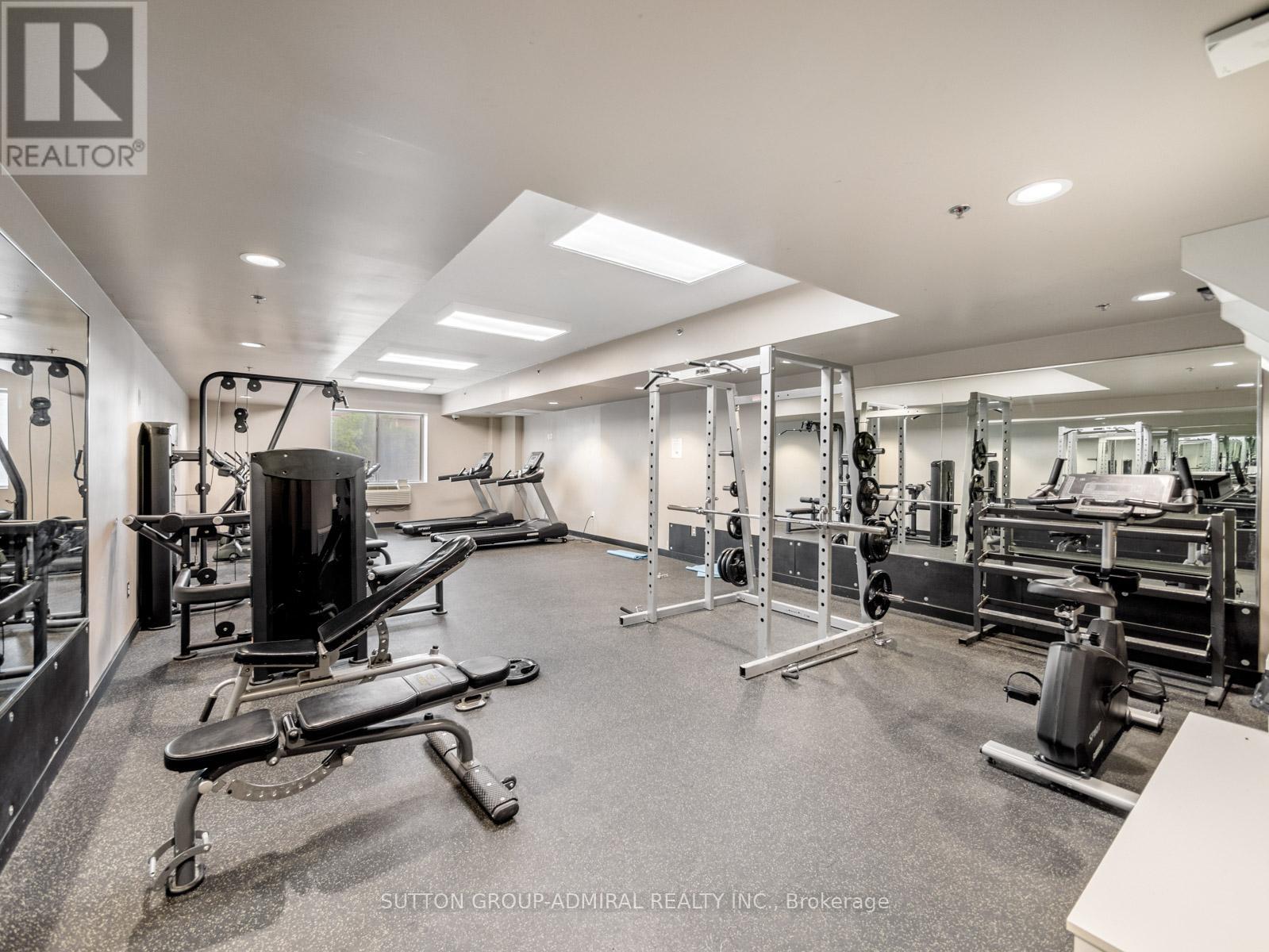 #203 8 HICKORY STREET W - Image 23