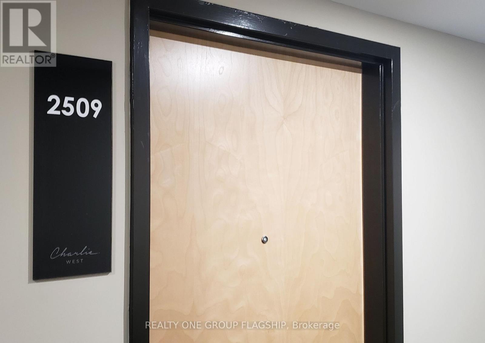 60 CHARLES STREET — photo 2