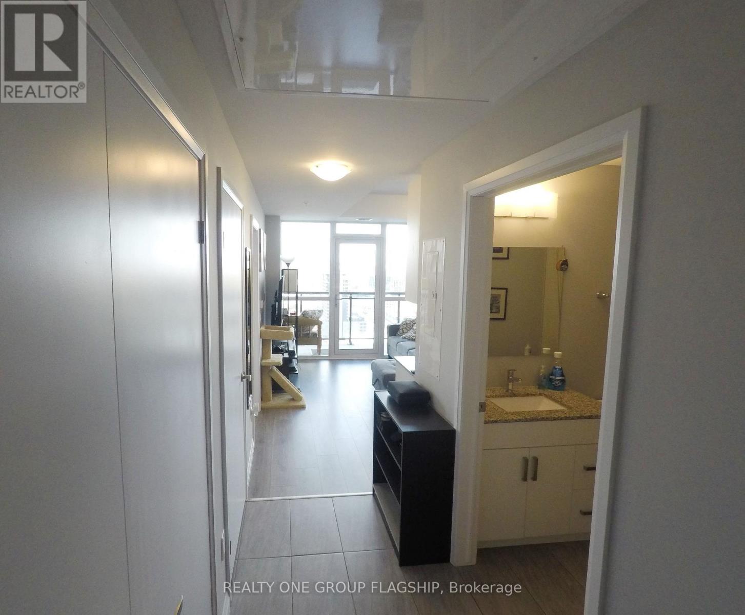 60 CHARLES STREET — photo 3