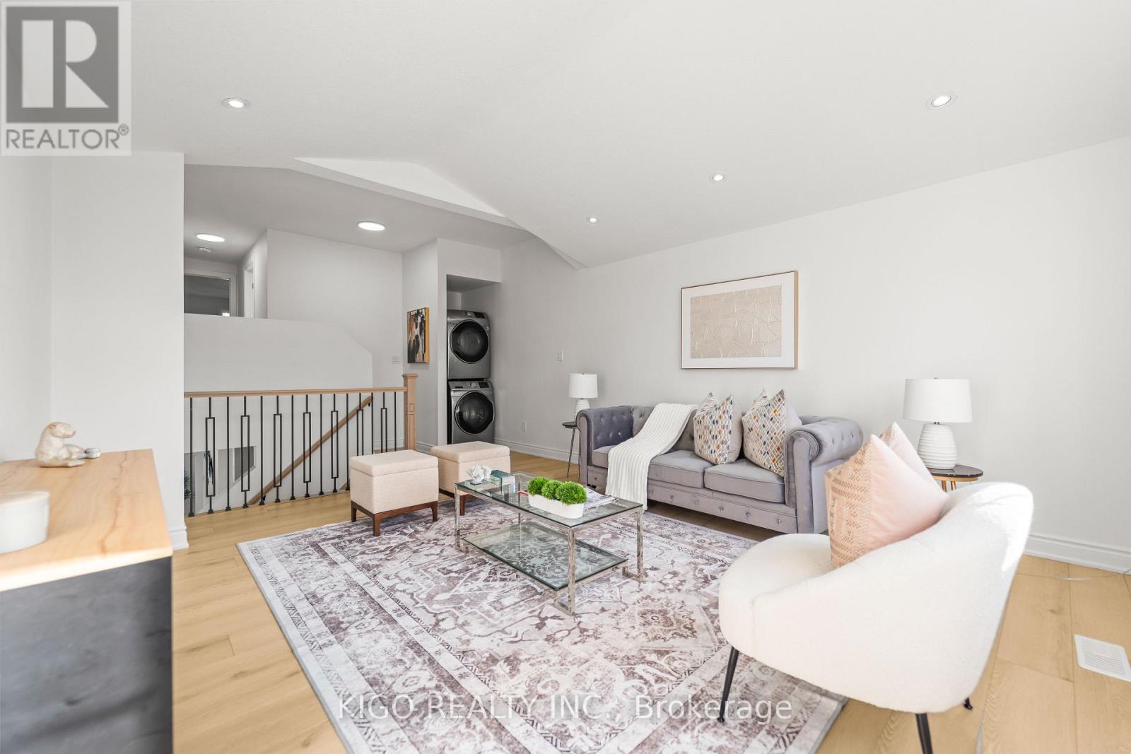 25 BUSH CLOVER CRESCENT - 13
