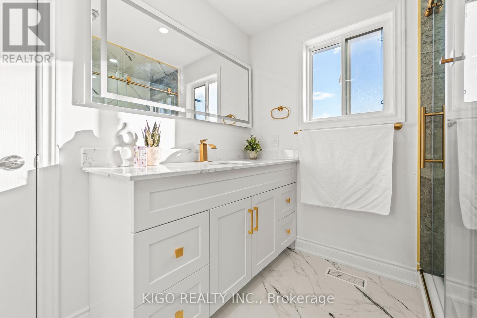 25 BUSH CLOVER CRESCENT - 15