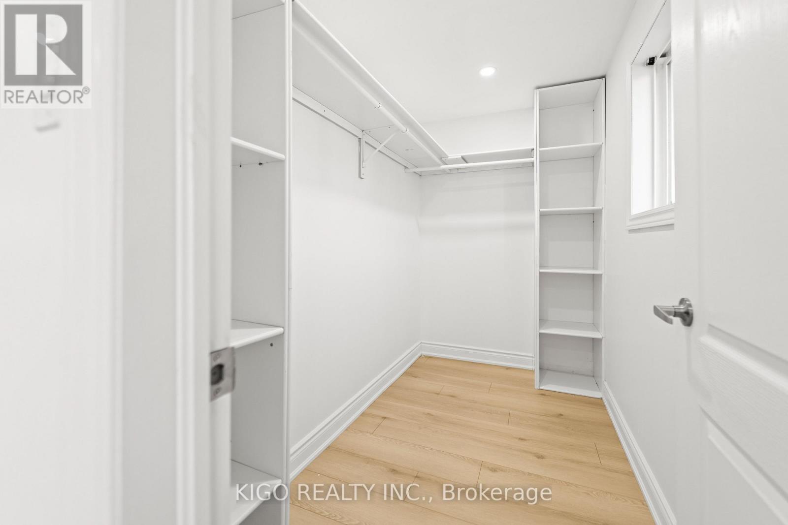 25 BUSH CLOVER CRESCENT - 17