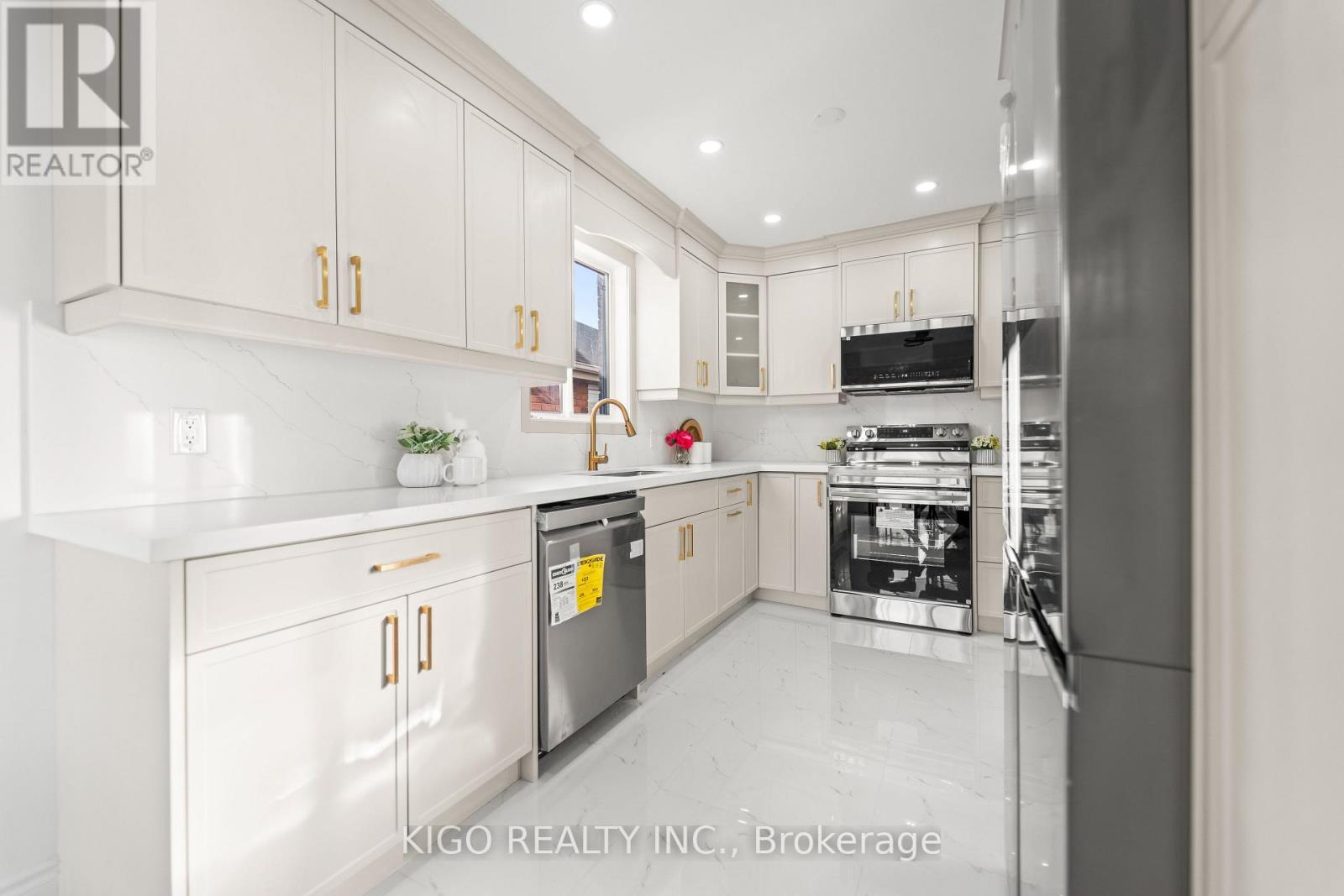 25 BUSH CLOVER CRESCENT - 8