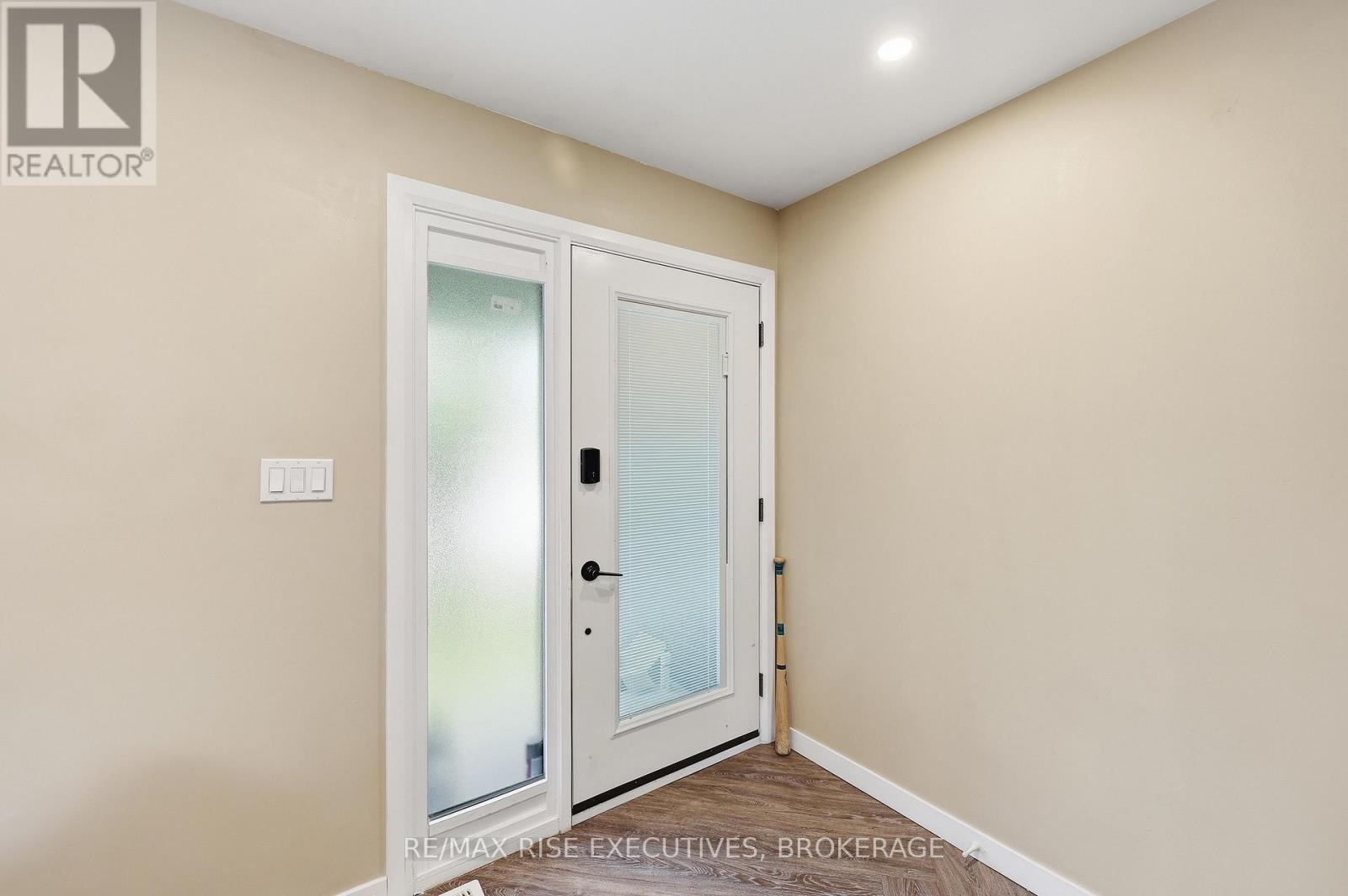 137 FORD STREET - 15