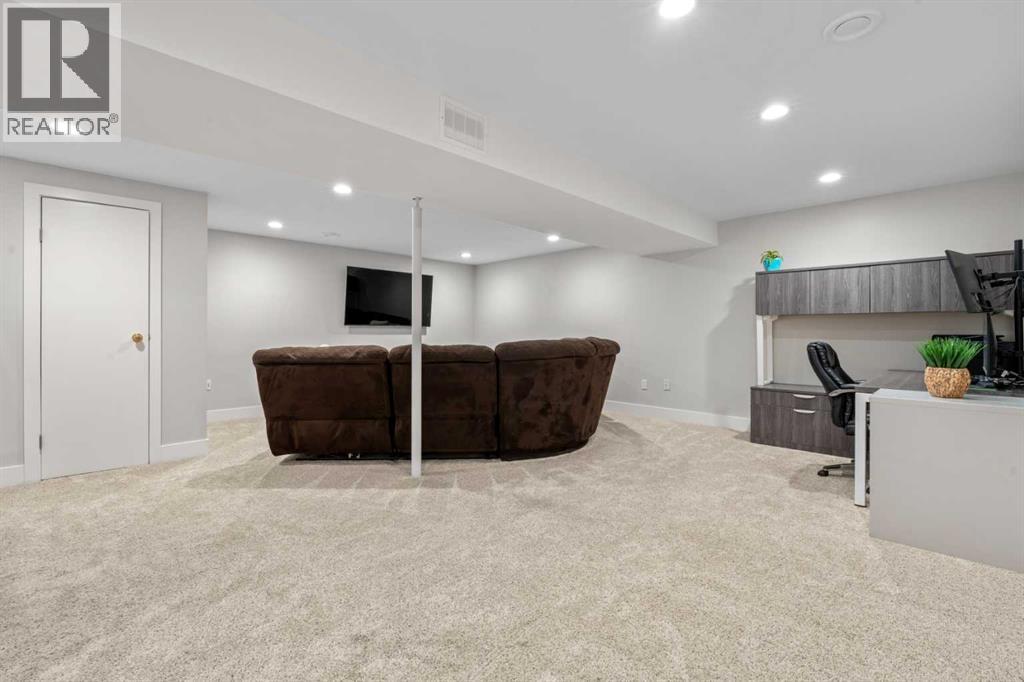 331 Midglen Place SE — photo 30