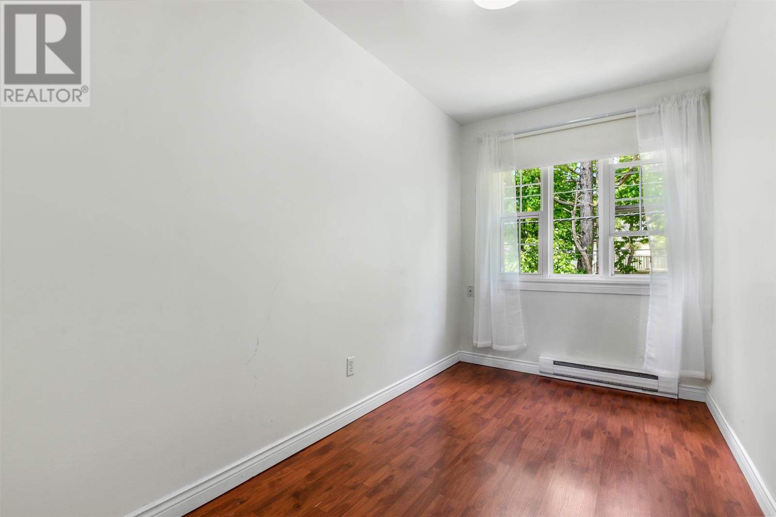 55 Lester Street - 12