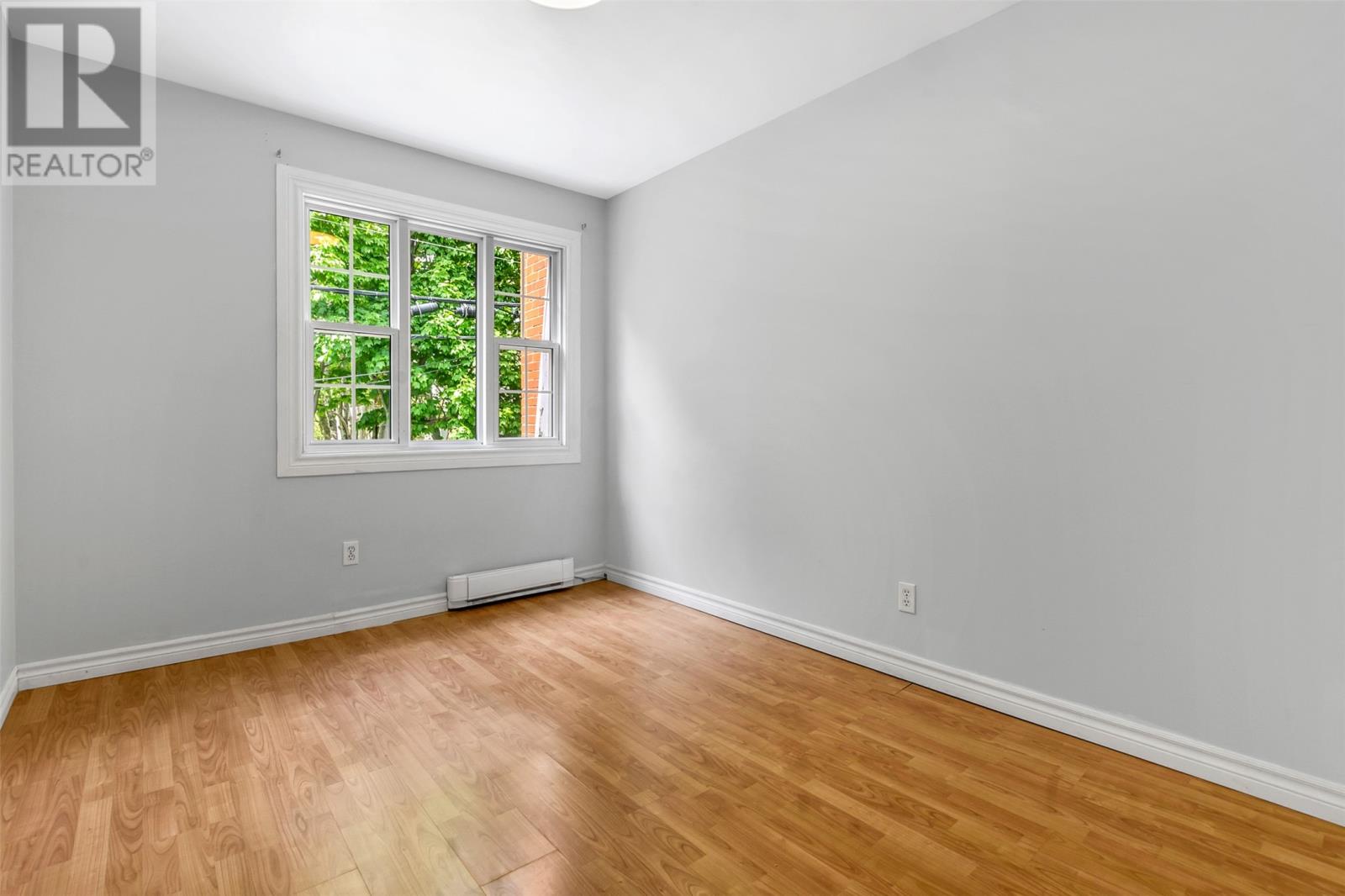 55 Lester Street - 15
