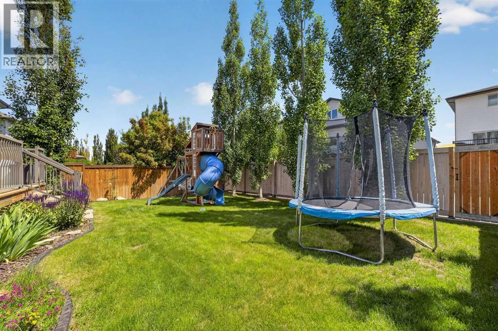 318 Twinriver Road W — photo 37