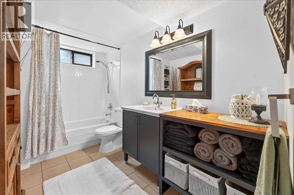 9715 Fairmount Drive SE — photo 27