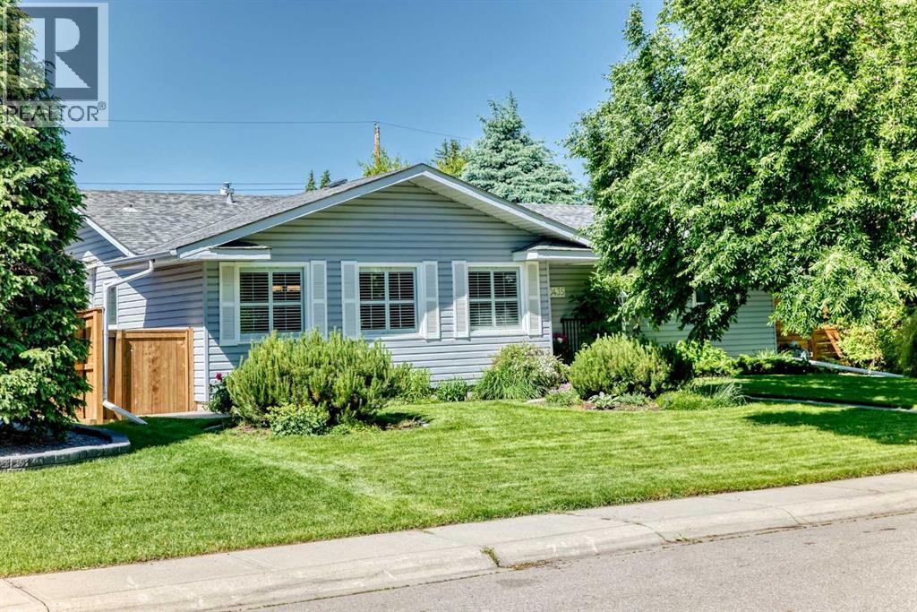 10435 Mapleridge Crescent SE - photo 2